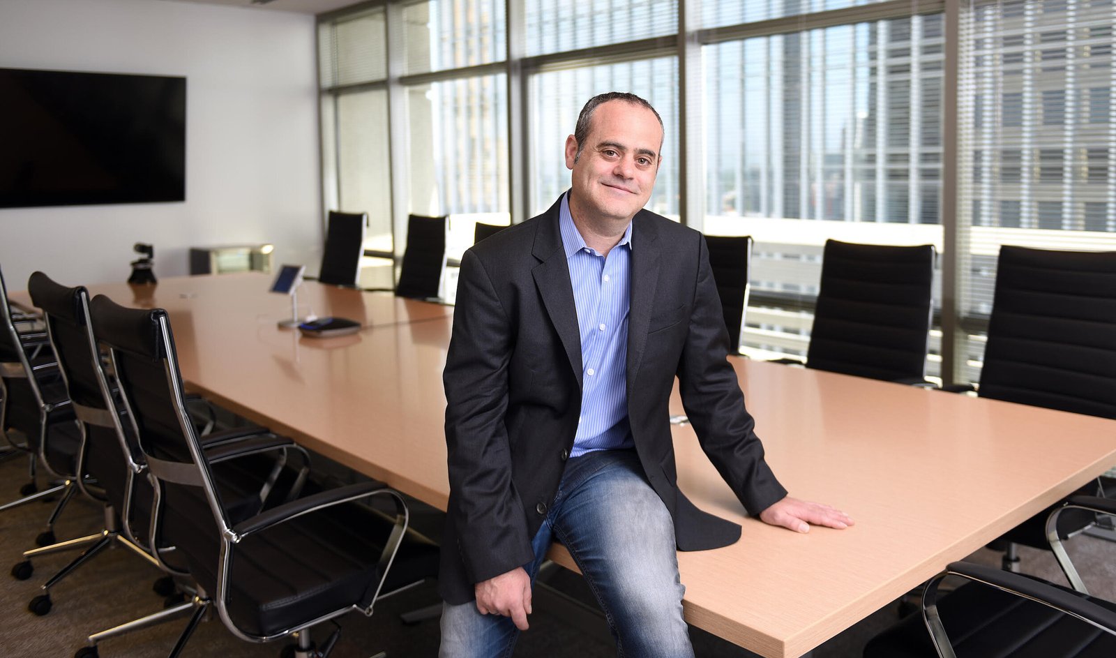 Photo of Nir for Thrive Global [1].jpeg