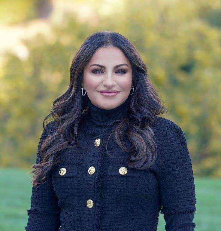 Interview with Nellie Akalp, Founder and CEO of CorpNet 1 dsc9754f