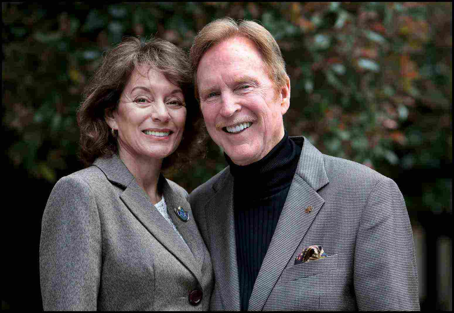 Interview with Michael Houlihan & Bonnie Harvey, Co-Founders of Barefoot Wine 1 mb irish independent photo 1