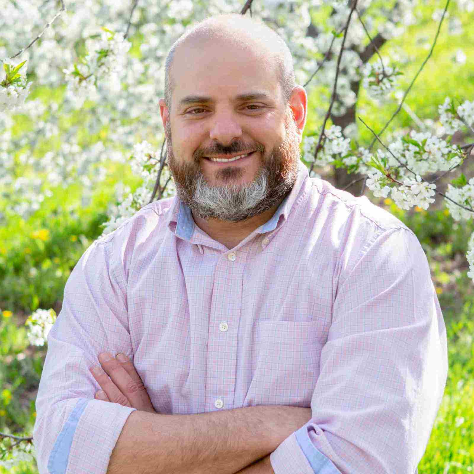 Do Hardship Hard: Interview with Stephen Ezell, Founder and CEO of Truly Free 1 stephenezell2cceoandfounder2ctrulyfreemarket